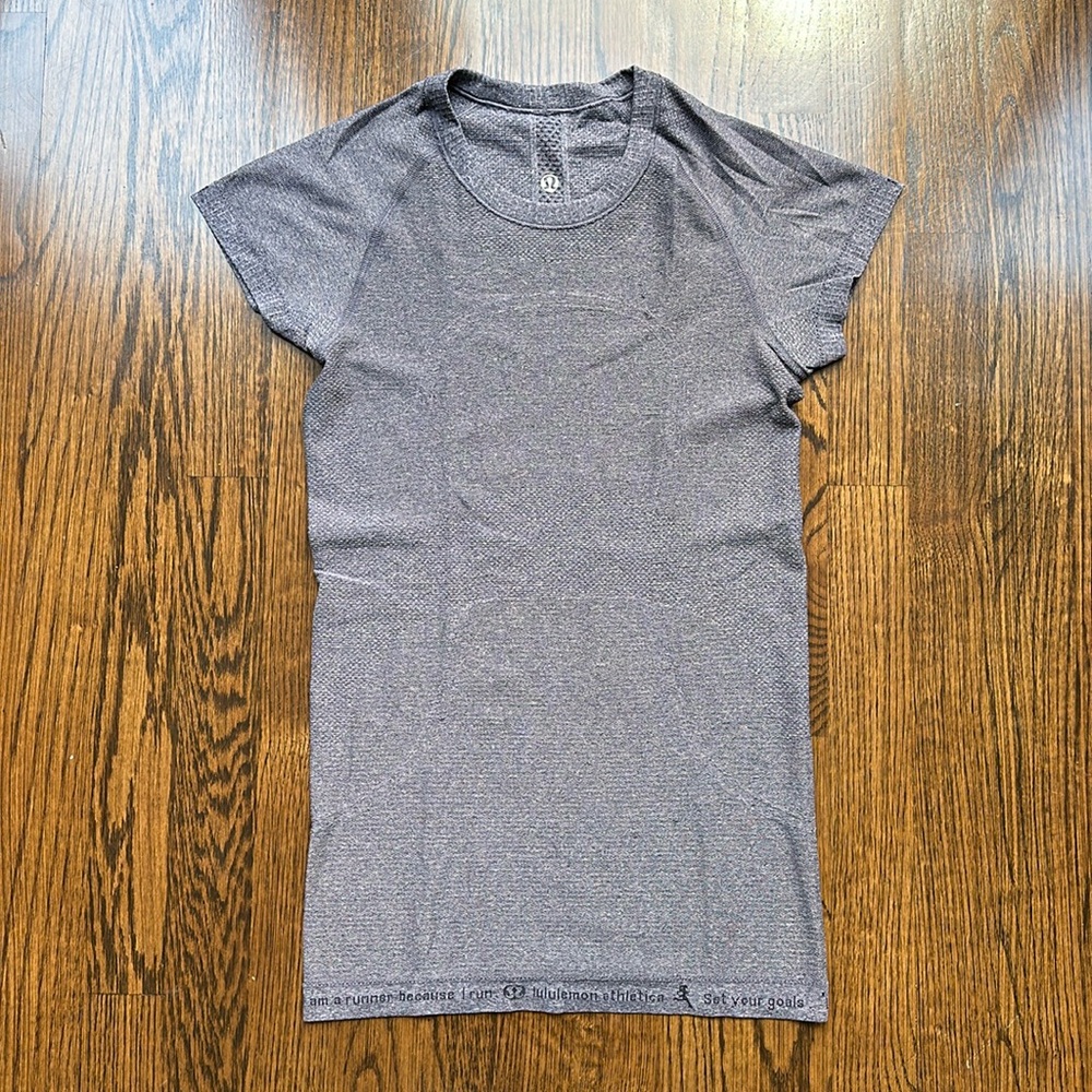 Lululemon Swiftly Tech Short Sleeve